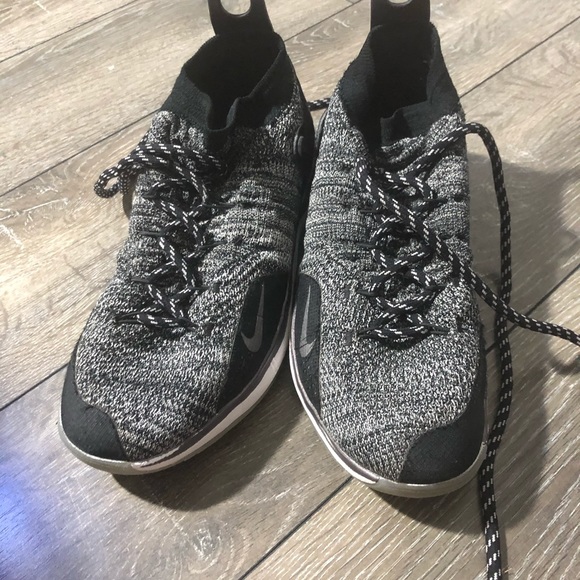 Meet your Posher, Chris Rodio - Picture 3 of 5